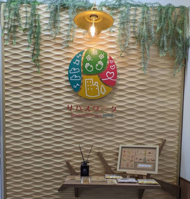 B7adb3d2 1bda 46da b780 d0b76e1ca877